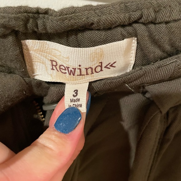 Loose comfy Pants by Rewind
Size 3
Dark green - Picture 3 of 4